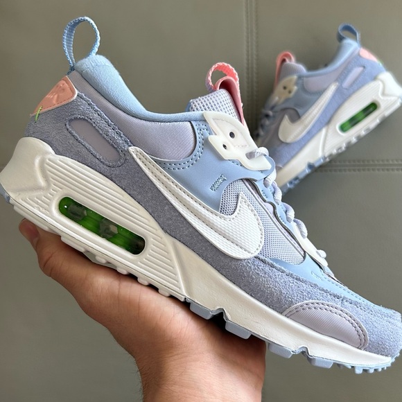 Nike Shoes - SIZE 6 - NIKE AIR MAX 90 FUTURA EASTER W